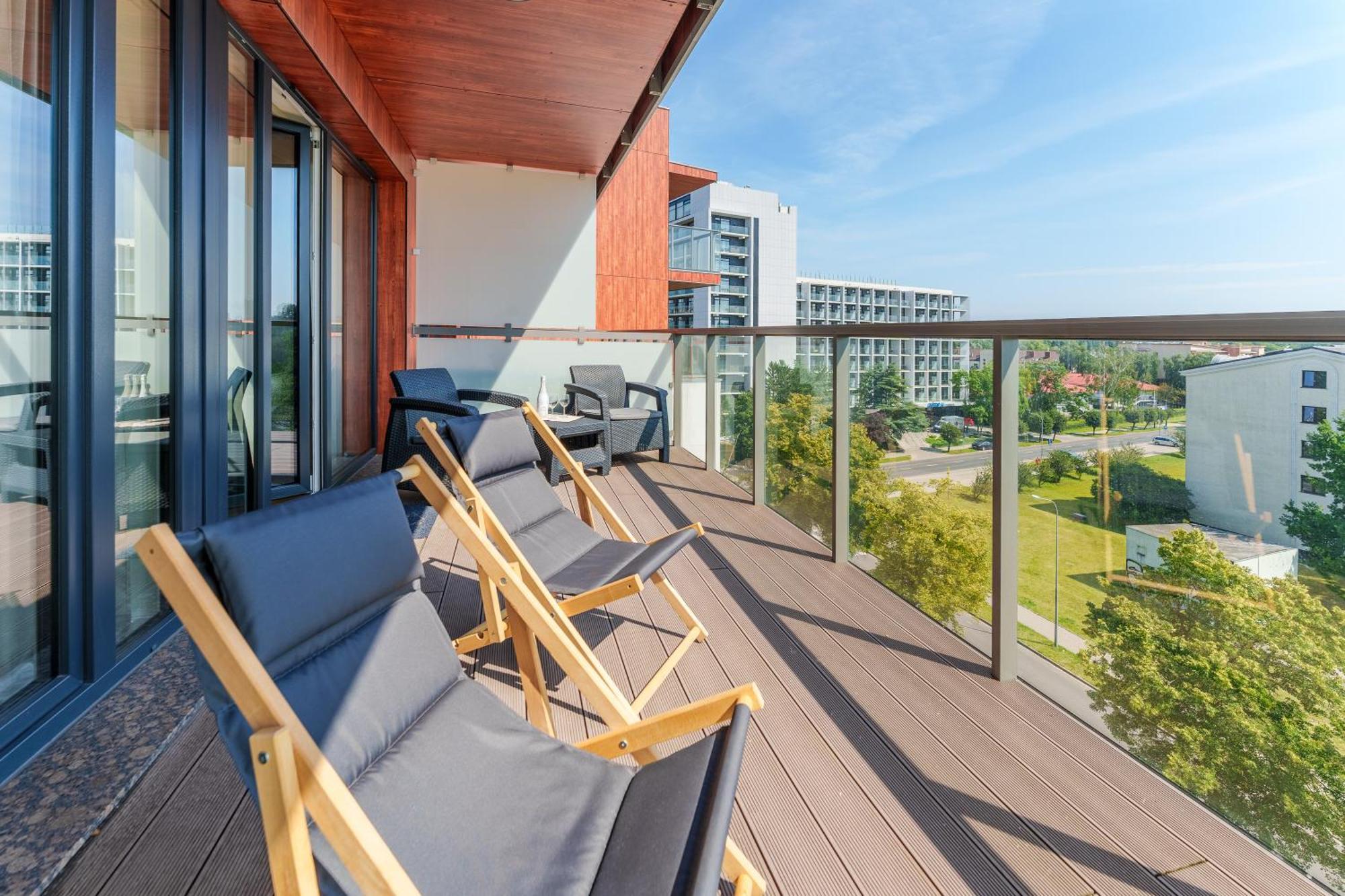 Apartament Delux Kasprowicza 20C Prywatny Parking Basen Sauna Oraz Silownia W Cenie Kolobrzeg Exterior photo