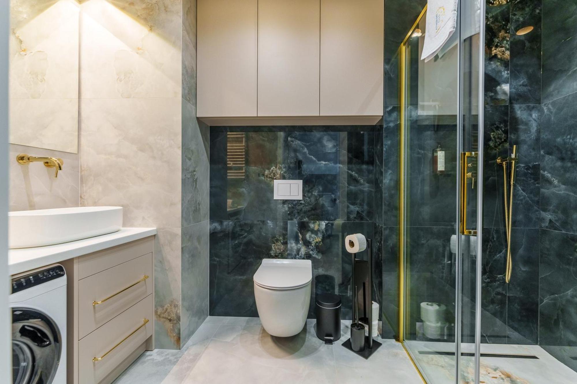 Apartament Delux Kasprowicza 20C Prywatny Parking Basen Sauna Oraz Silownia W Cenie Kolobrzeg Exterior photo